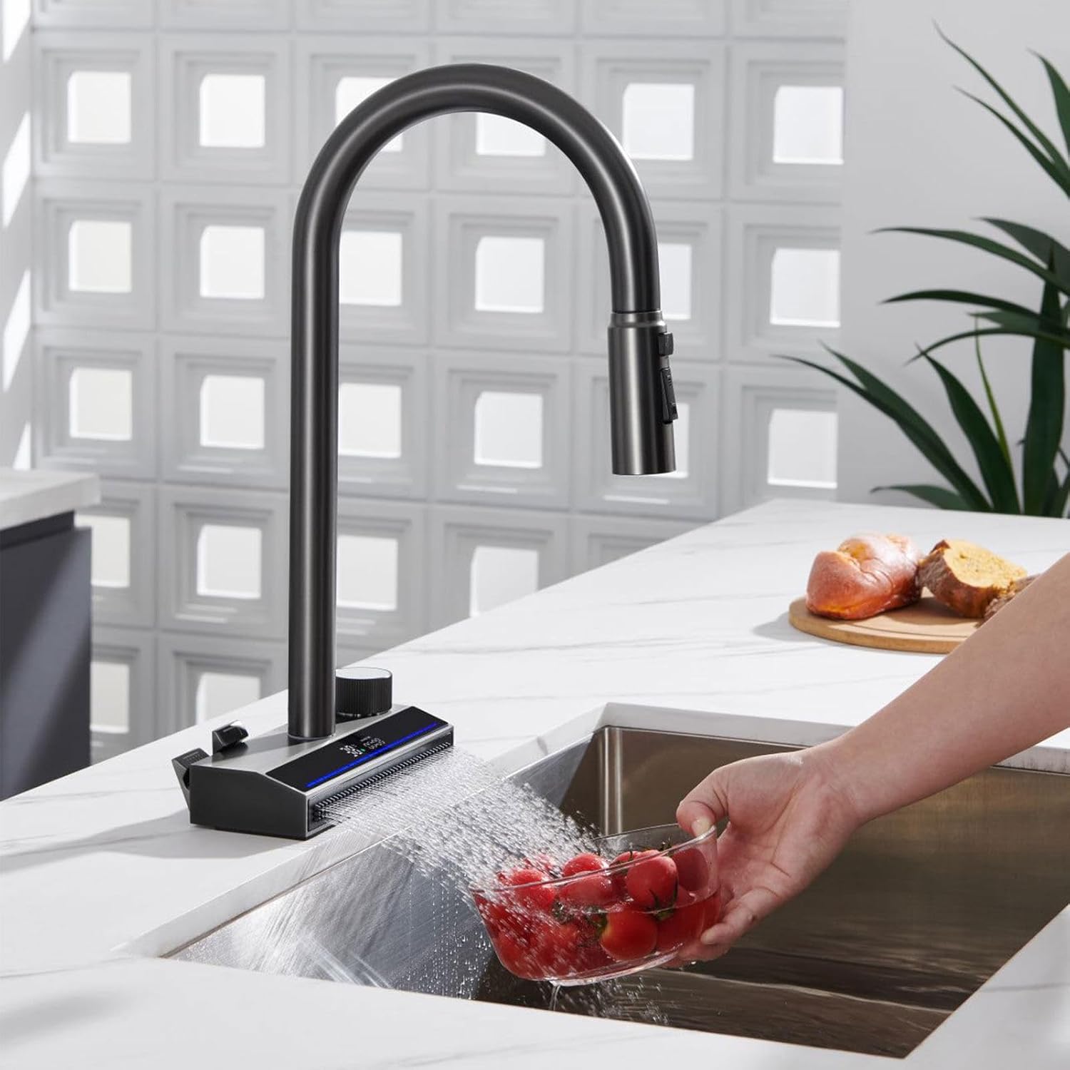 LuxFlow Waterfall & Pull-Down Bifunctional Kitchen Faucet in Gun Metal
